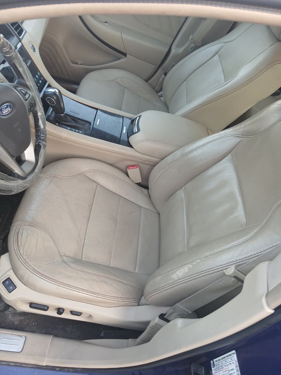 قطع غيار فرد تورس تشليح من 2011الى2019