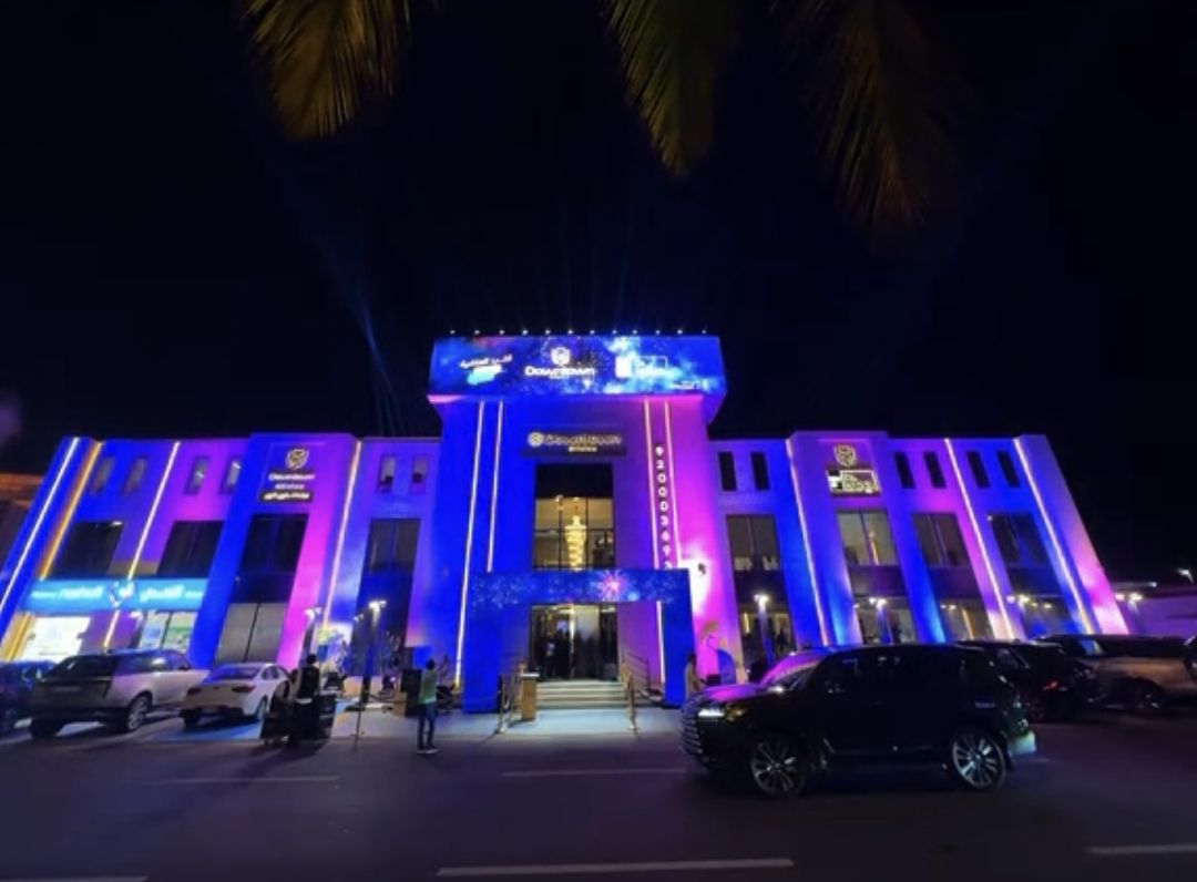 افتتح محلات تجارية