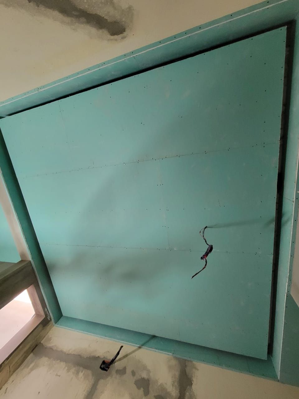 معلم جبس بورد وسمنت بورد وجبس مستعار وجميع أنواع ا