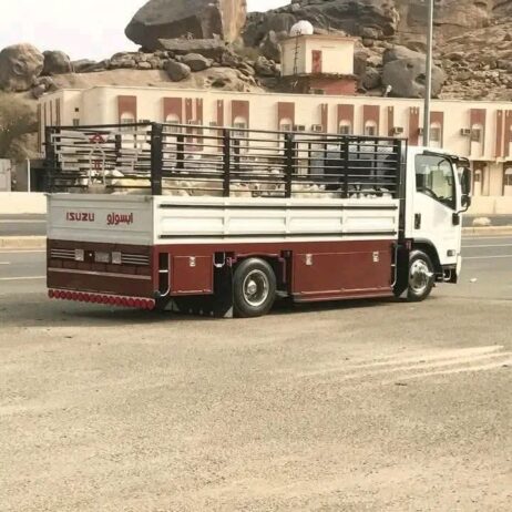 دينا طش اثاث القديم بالرياض 0507019022 دينا طش اثا