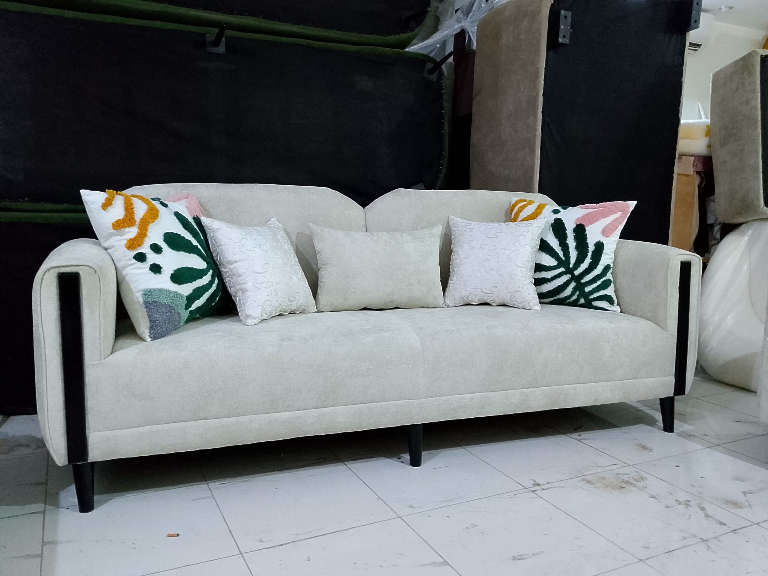 تنجيد وتفصيل حسب طلب الزبون