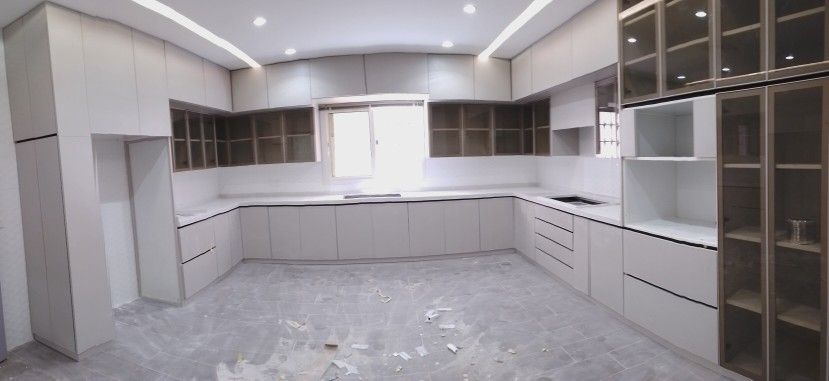 فني المنيوم و دهان و لنقل العفش وعندنا معلمين ديكو