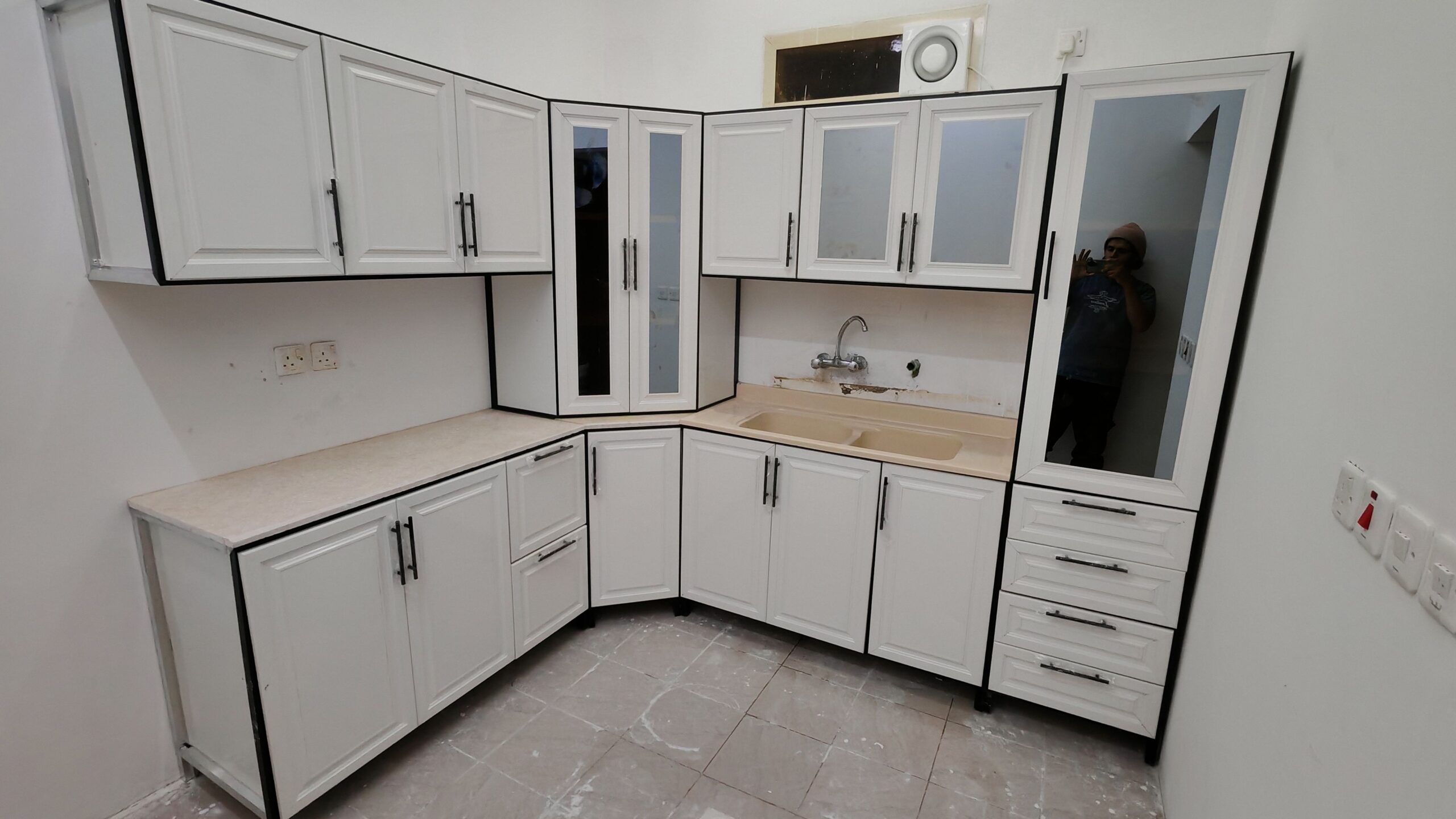 فني المنيوم مطابخ المجمعه و سدير