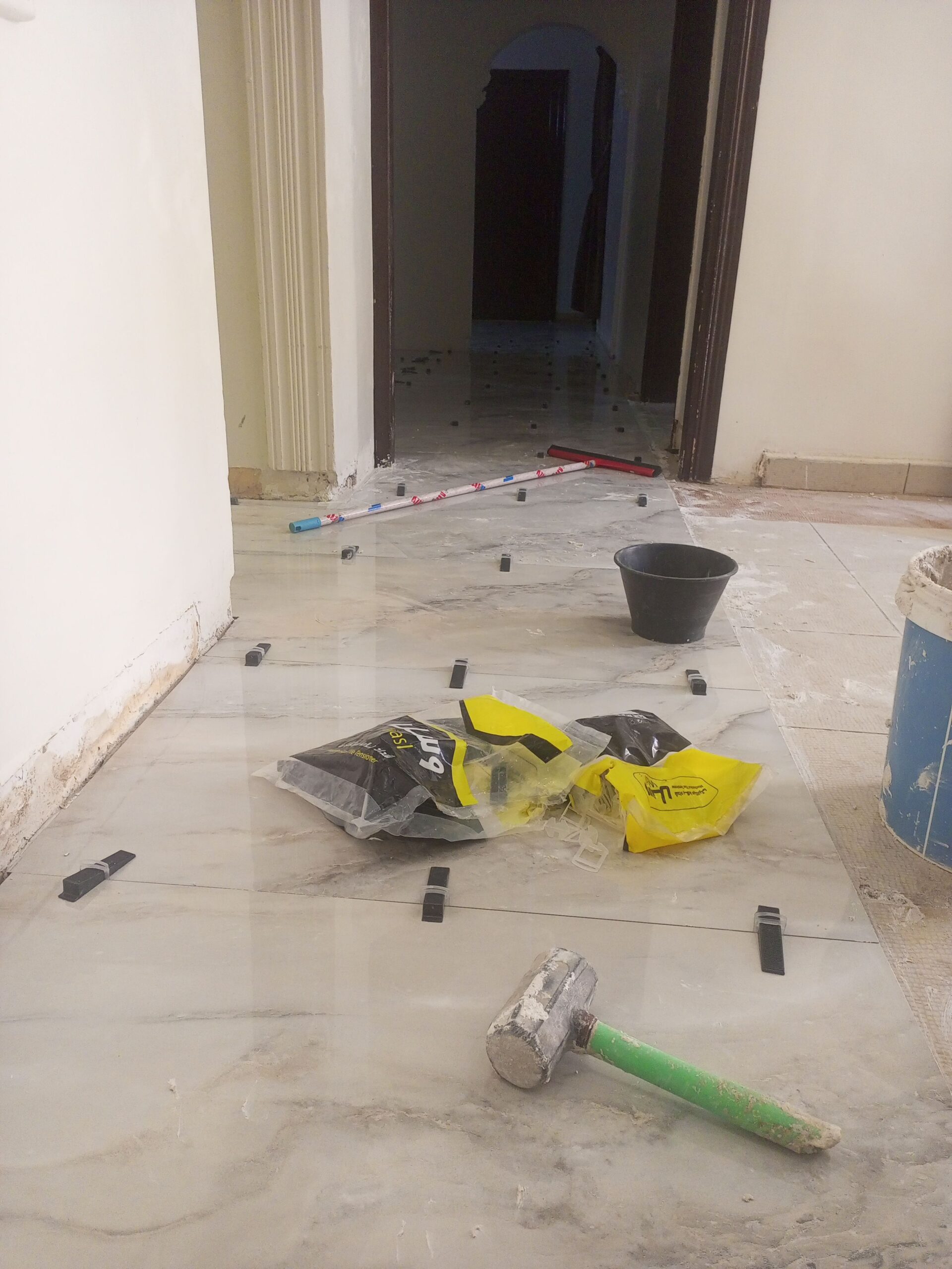 معلم بلط اسماعيل باكستاني بلاط السيراميك البرسلان