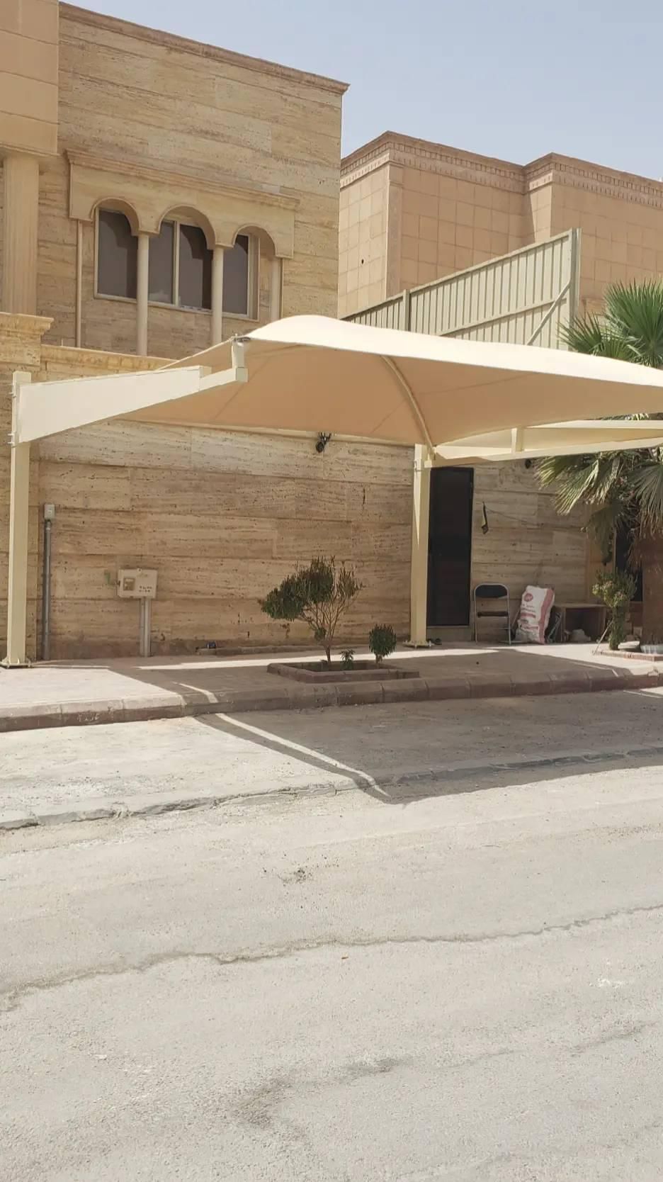 مضلات ديكورات