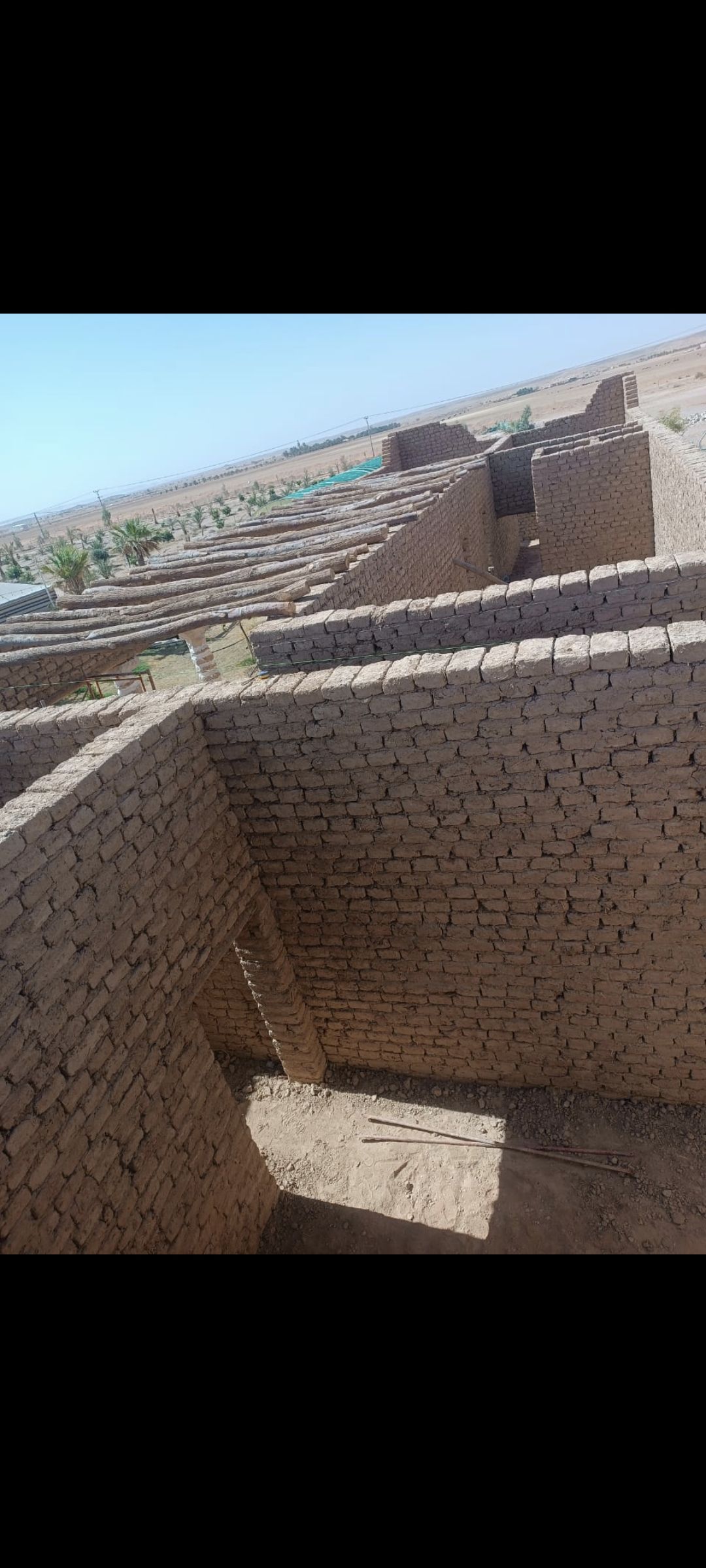 نشتغل جميع أعمال التراثيه بنيان المجالس والمساجد و