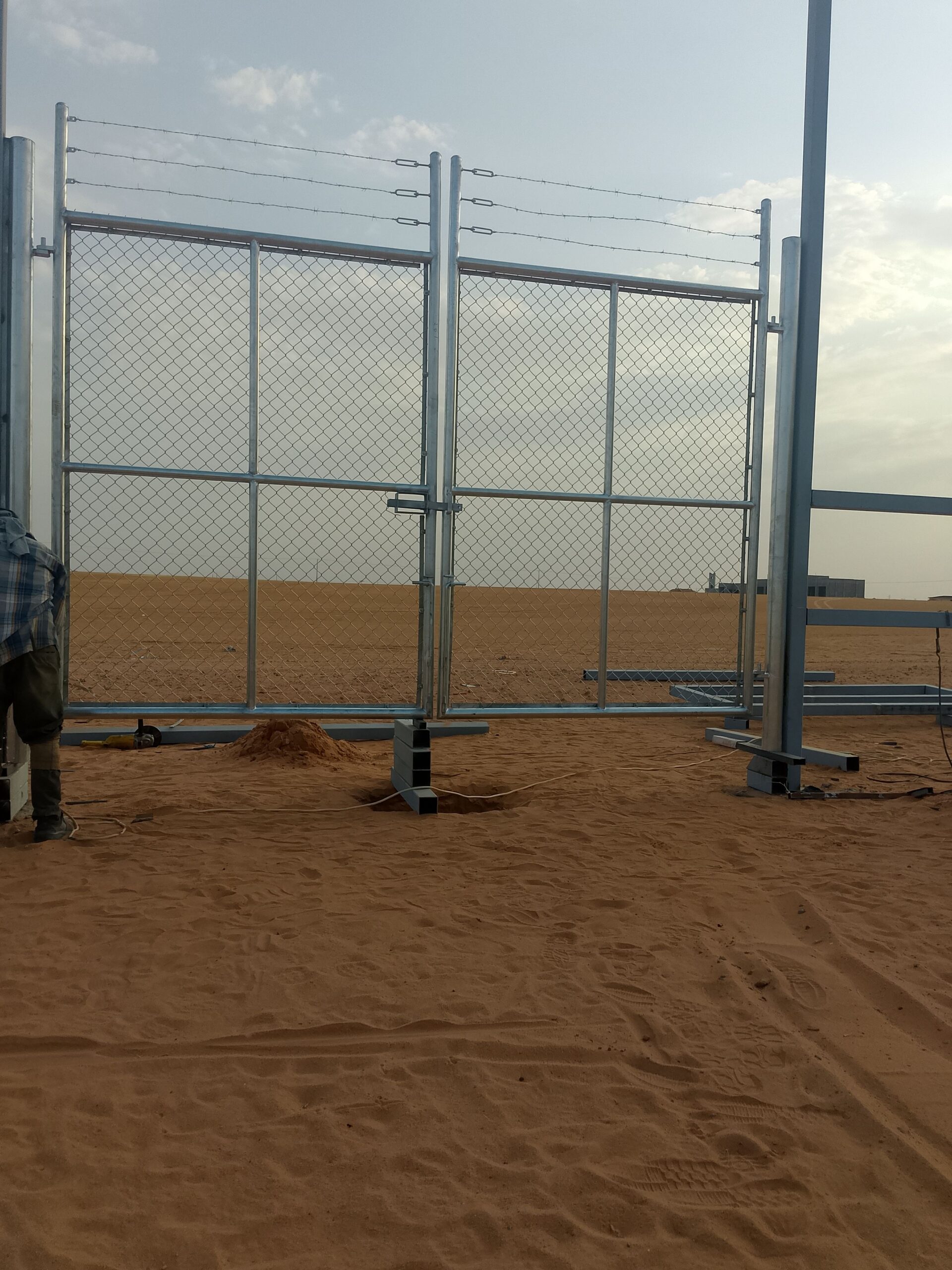 توريد وتركيب جميع انواع الشبوك