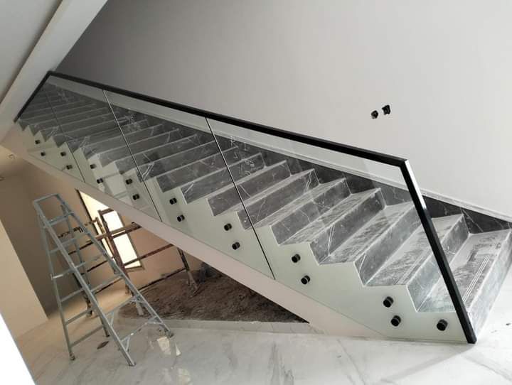 جلي بلاط تلميع رخام