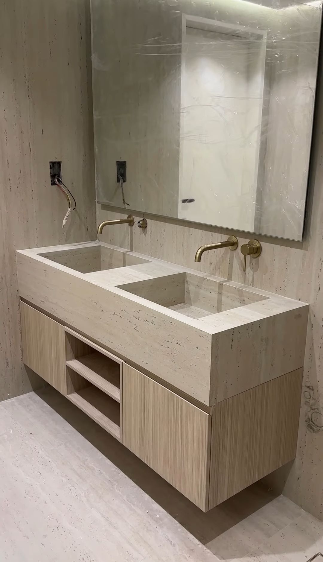 رخام طبيعي صناعي