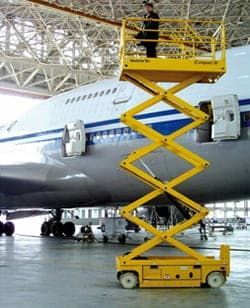 سيزرلفت للايجار مانلفت للايجار رافعة عمال للايجار