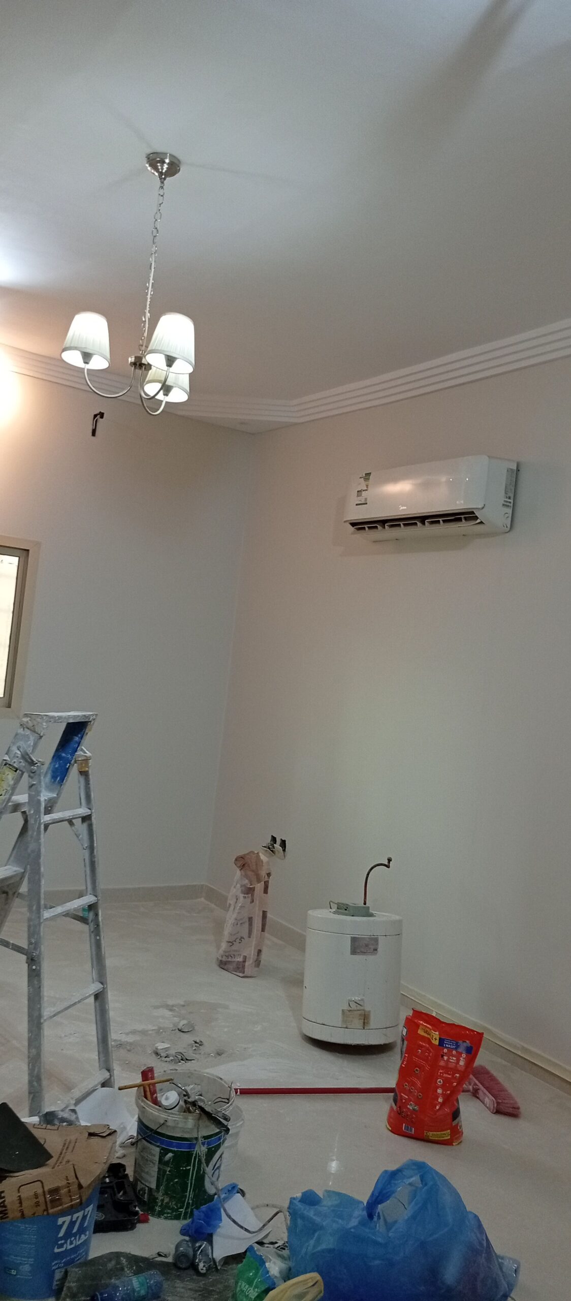 معلم دهانات وديكورات