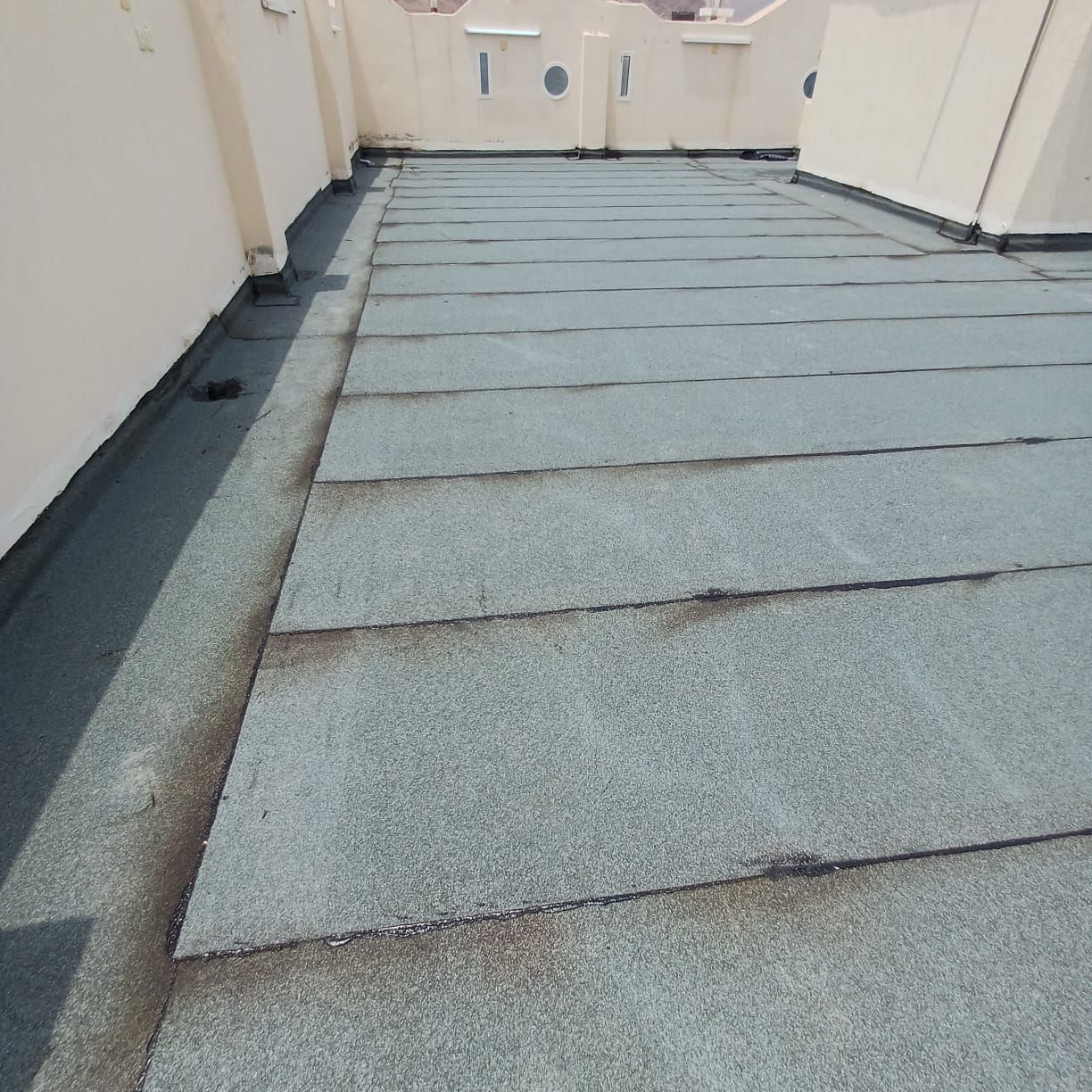 أبو علي معلم عازل