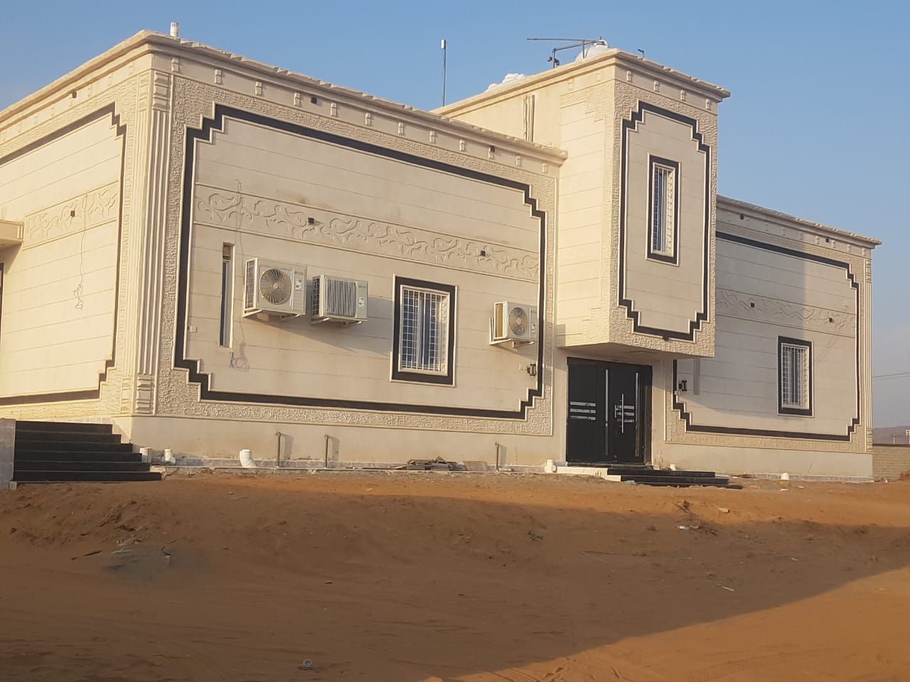 جيزان. صبيا بيش أبو عريش وإلا حد صمطه