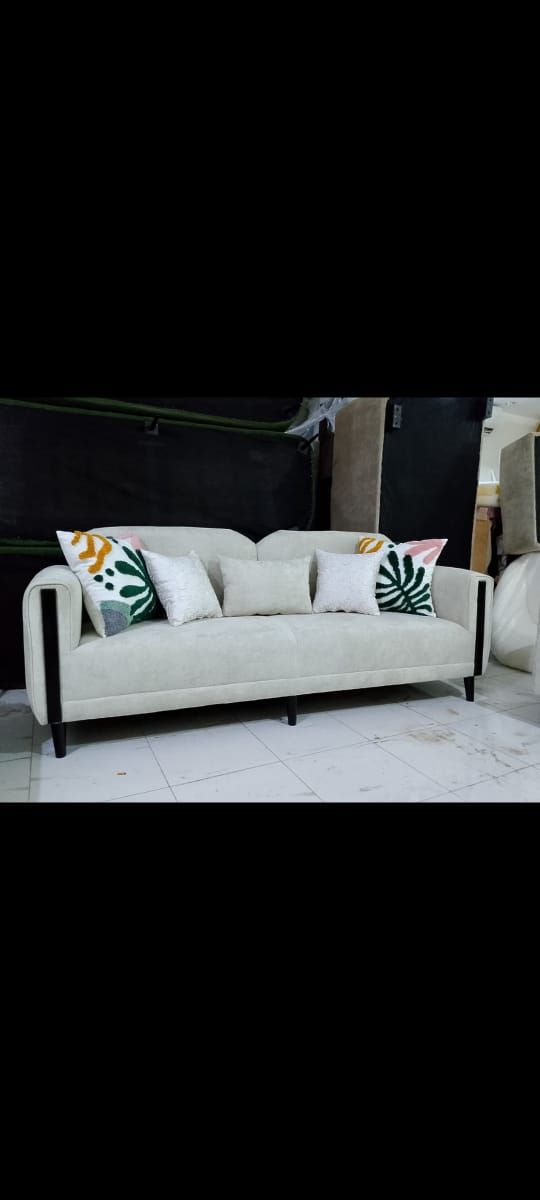 تنجيد وتفصيل حسب طلب الزبون وإذعندكم كنب قديم يرجع