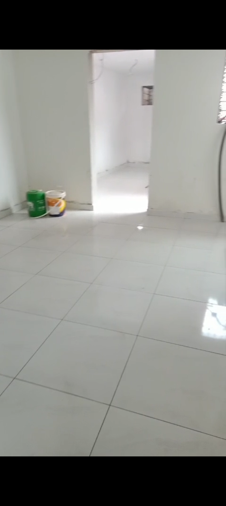 مبلط ابو عماد لتركيب جميع انواع البلاط البرسلان وا