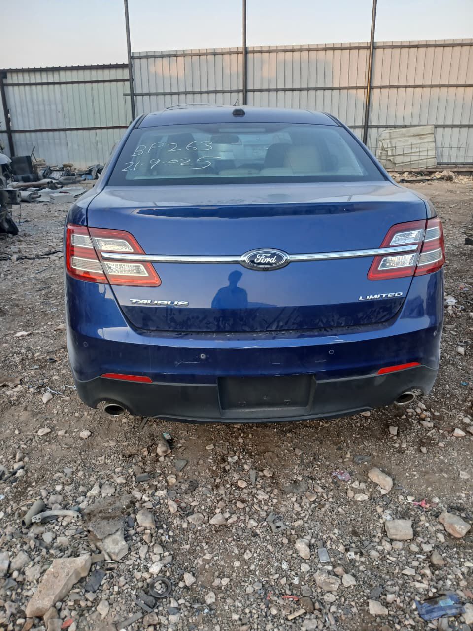 قطع غيار فرد تورس تشليح من 2011الى2019