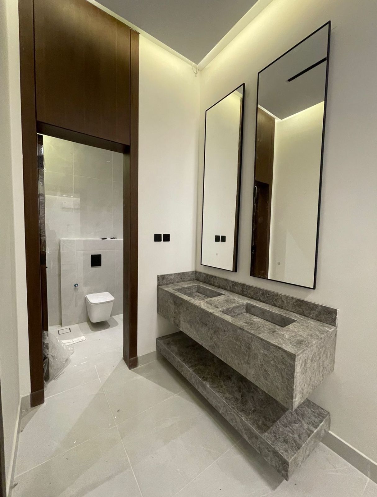 رخام طبيعي صناعي