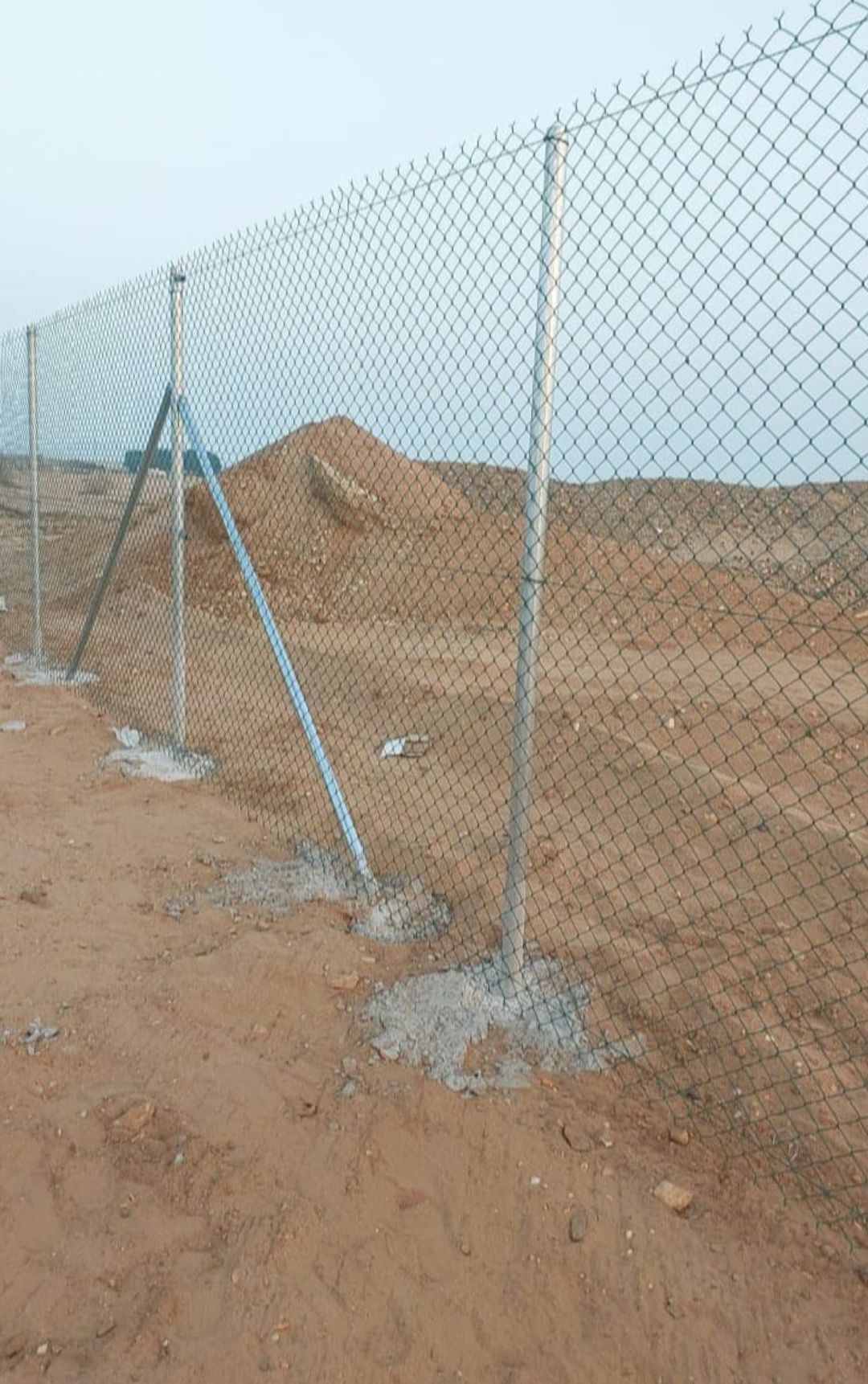 شبك مجلفن اسوار شبوك تسوير وتشبيك سياجات امنيه