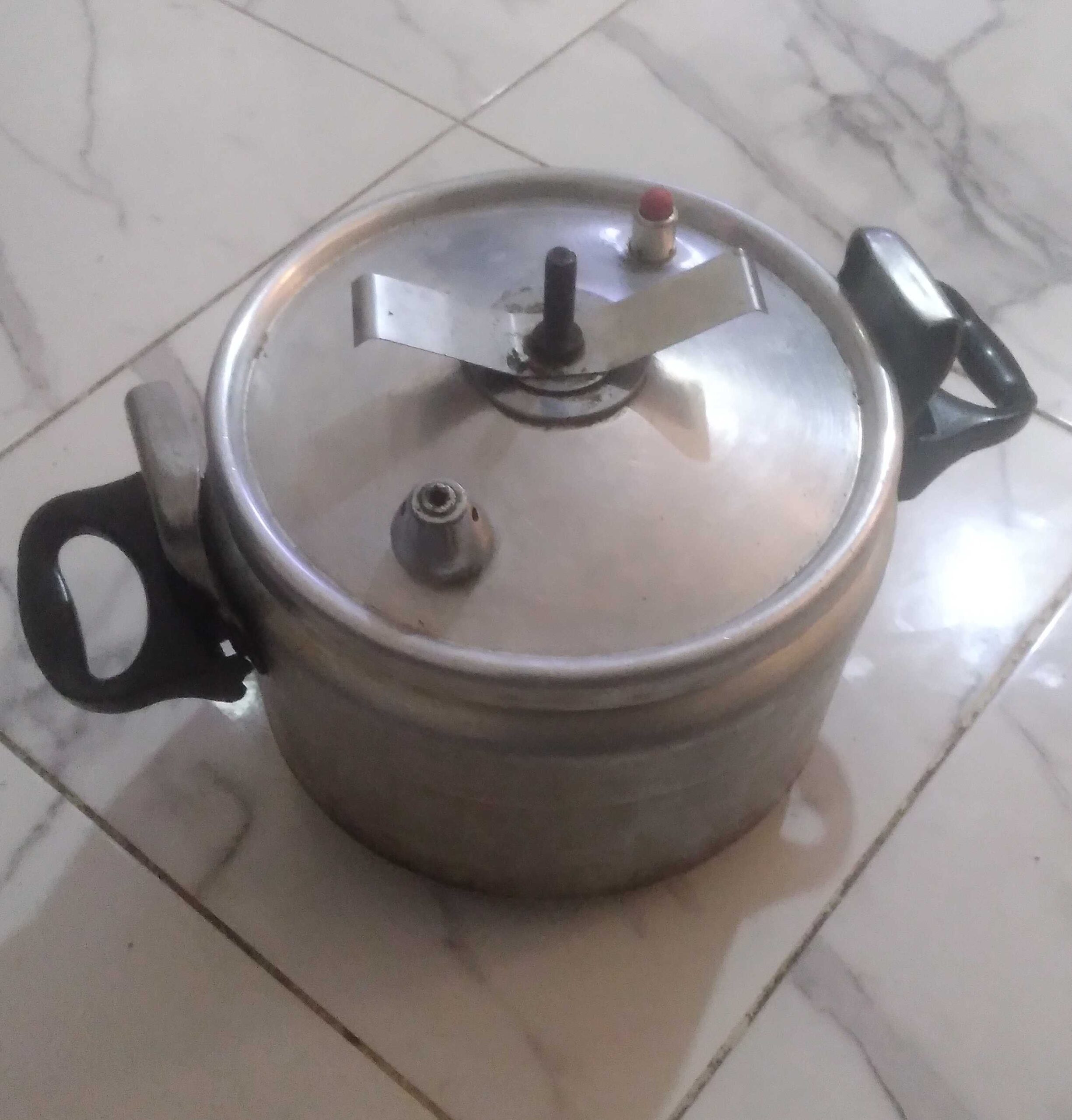 جده حي الخمره