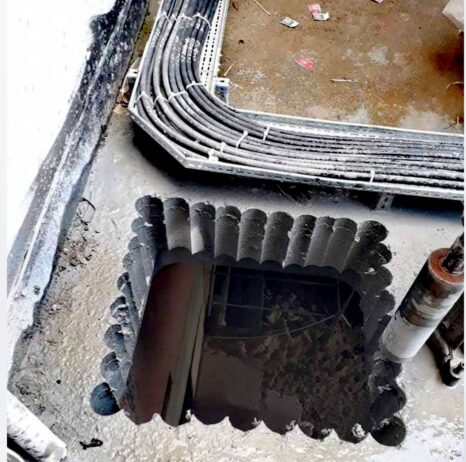 عمال تكسير وترميم