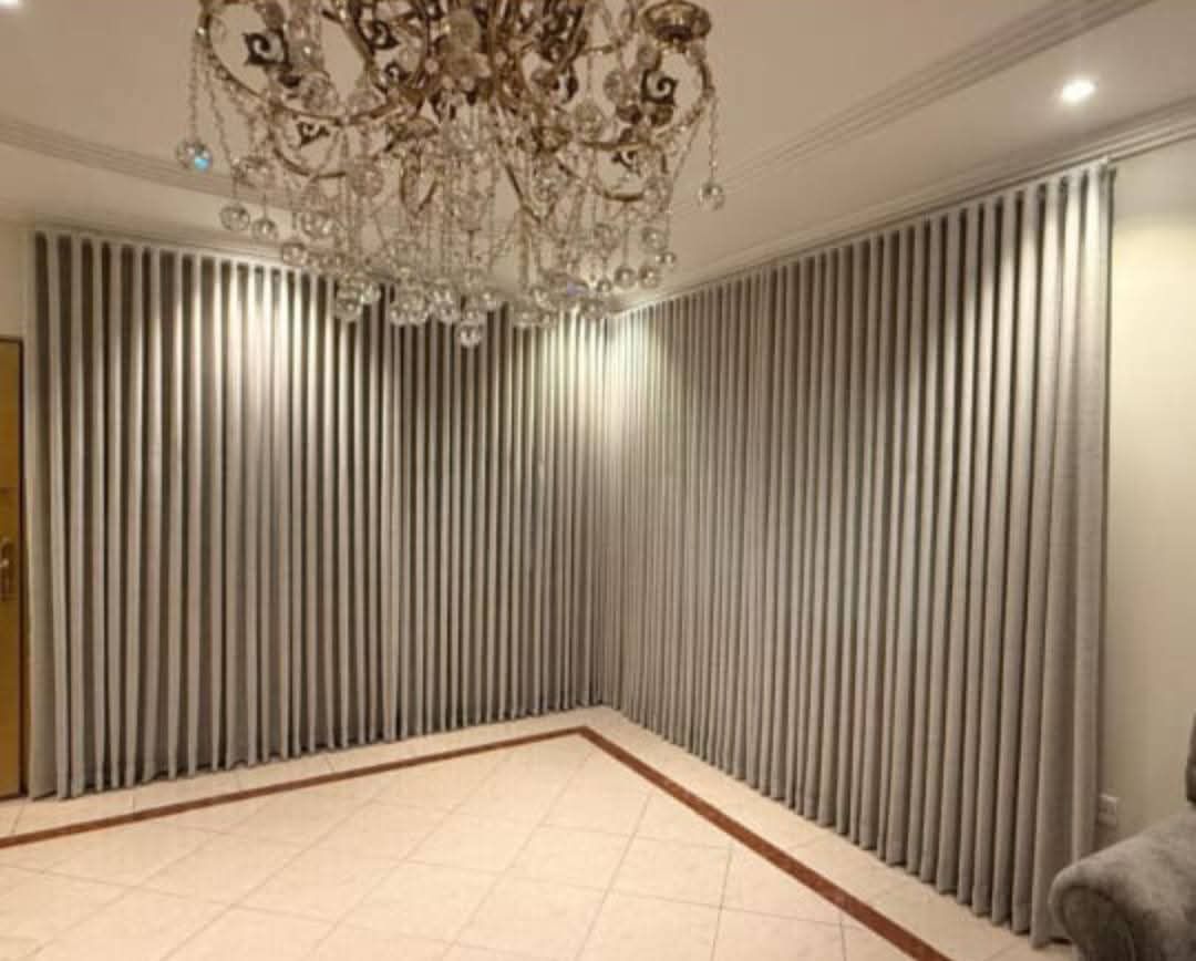 تفصيل ستائر ويفي بلاك اوت عازل للشمس او لينن