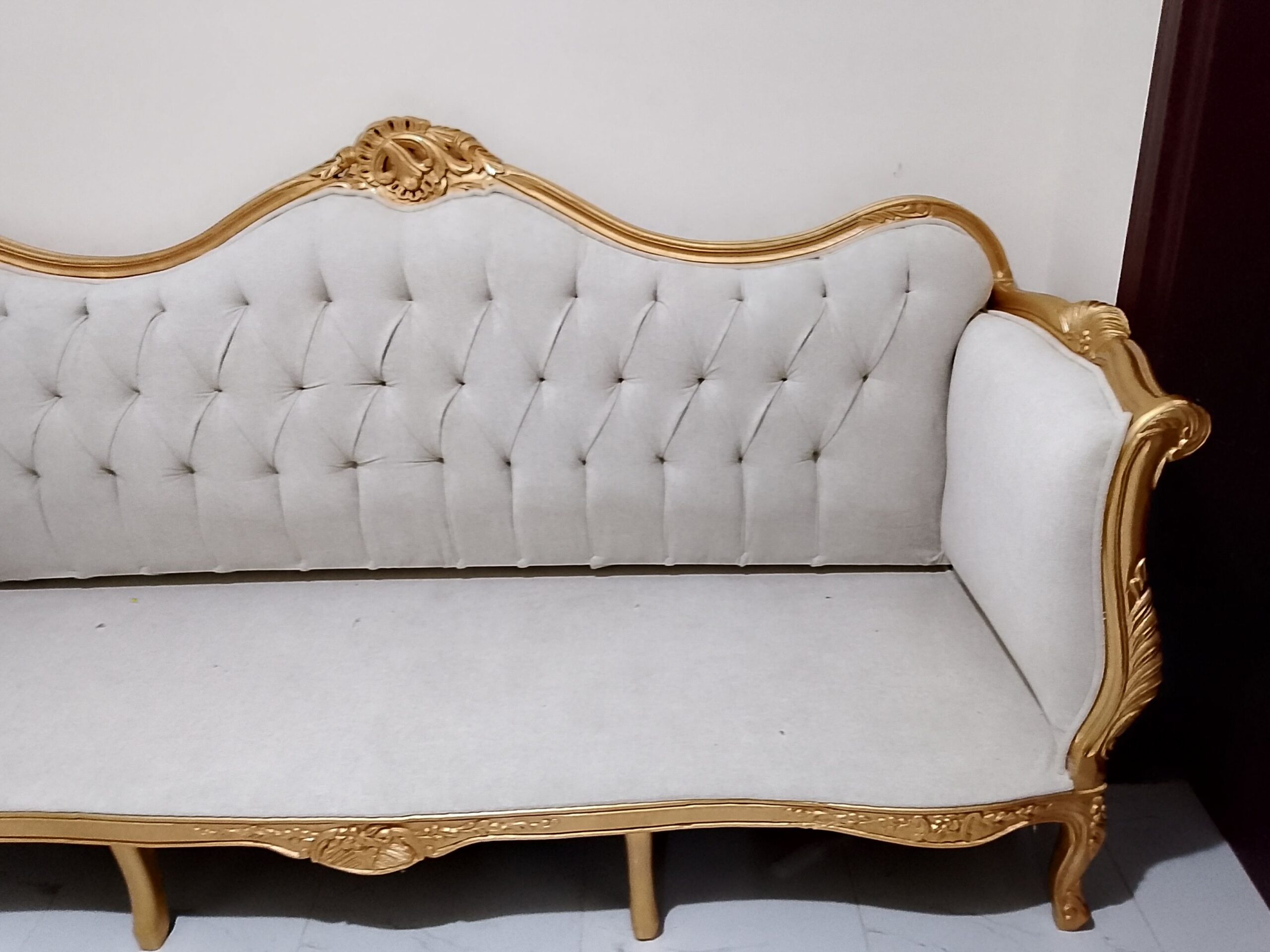 تنجيد وتفصيل حسب طلب الزبون