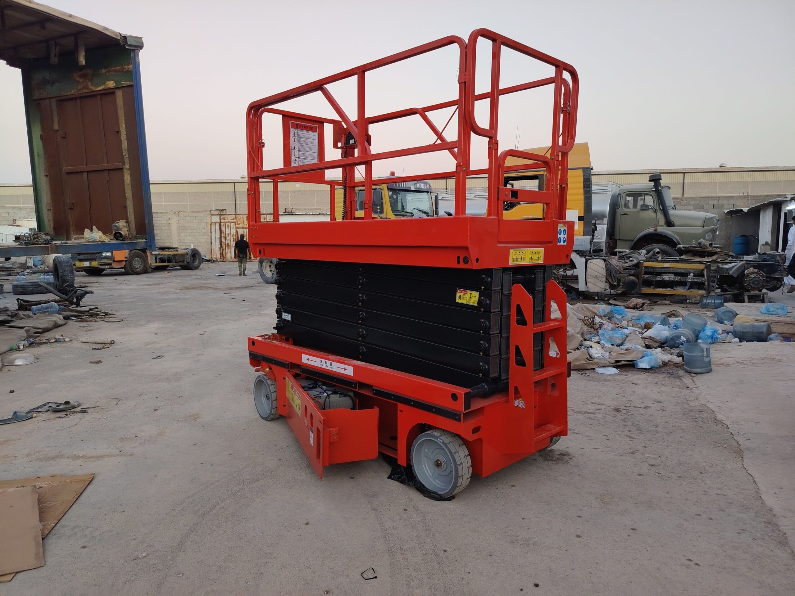 سيزرلفت مان لفت رافعات عمال رافعات مقصيه للإيجار س