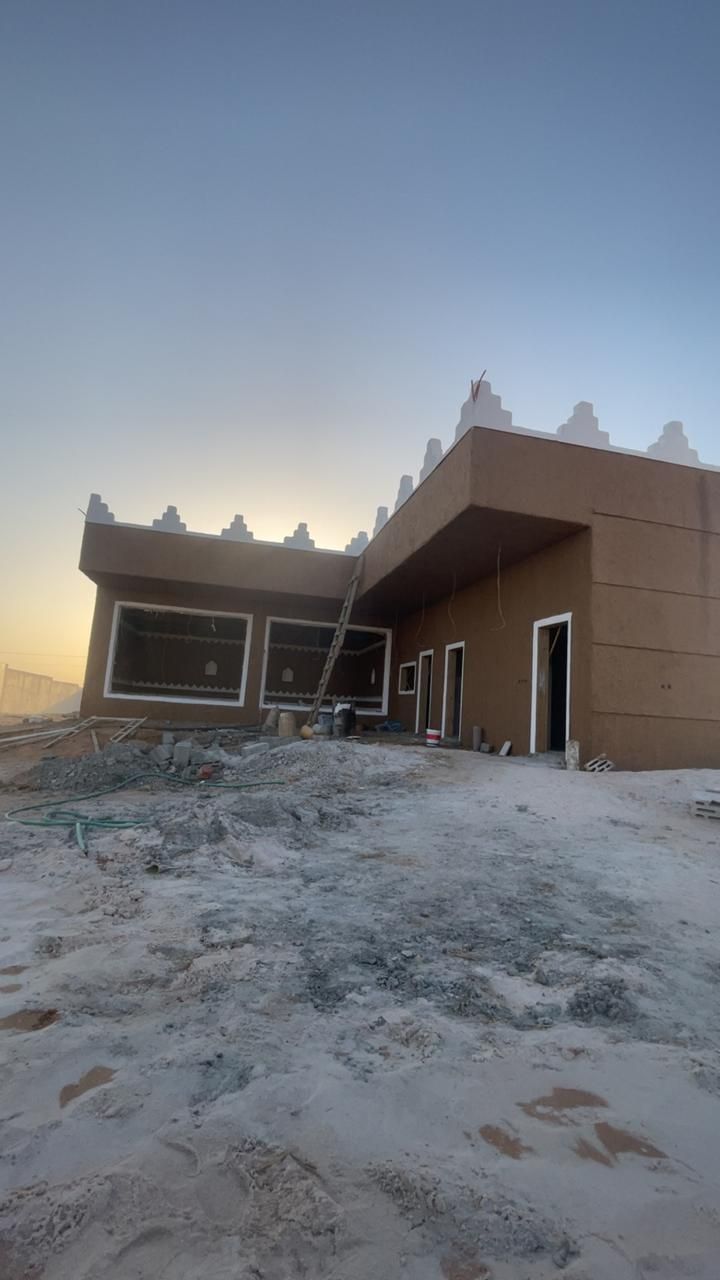 نشتغل جميع أعمال التراثية بنيان المجالس والمساجد و