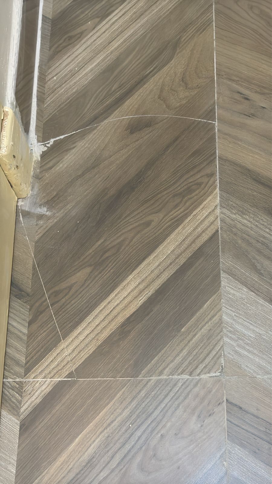 معلم بلط اسماعيل باكستاني داخل الرياض 0531438204