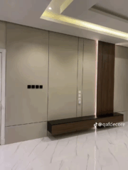 08924eab-97b3-452d-9cfc-238b0e346b84