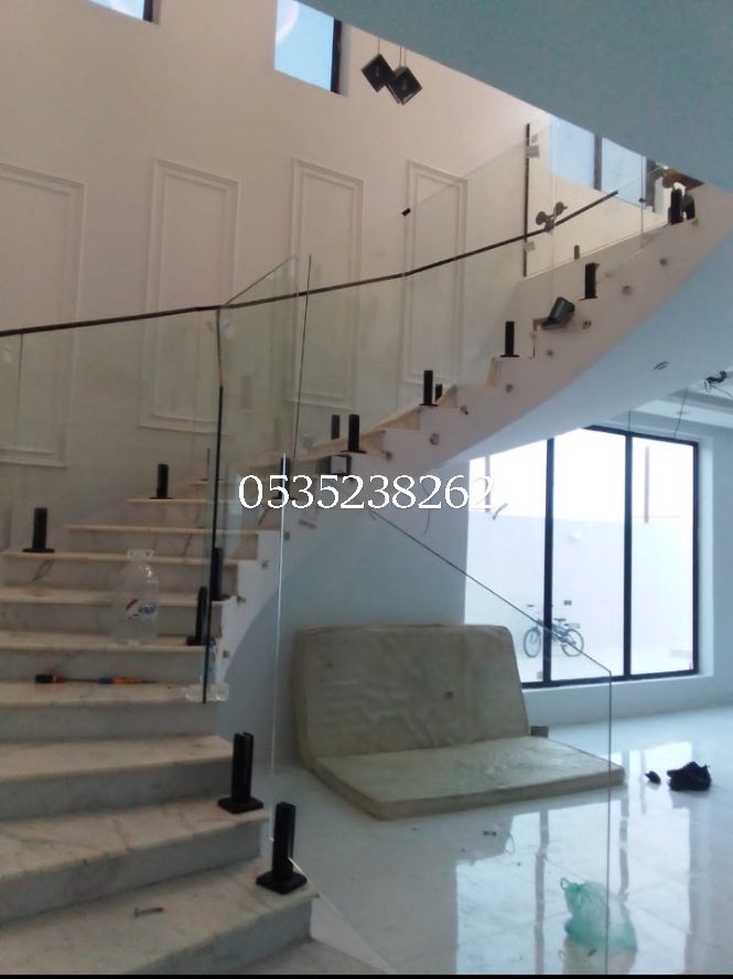 زجاج سكريت الرياض 0558037958