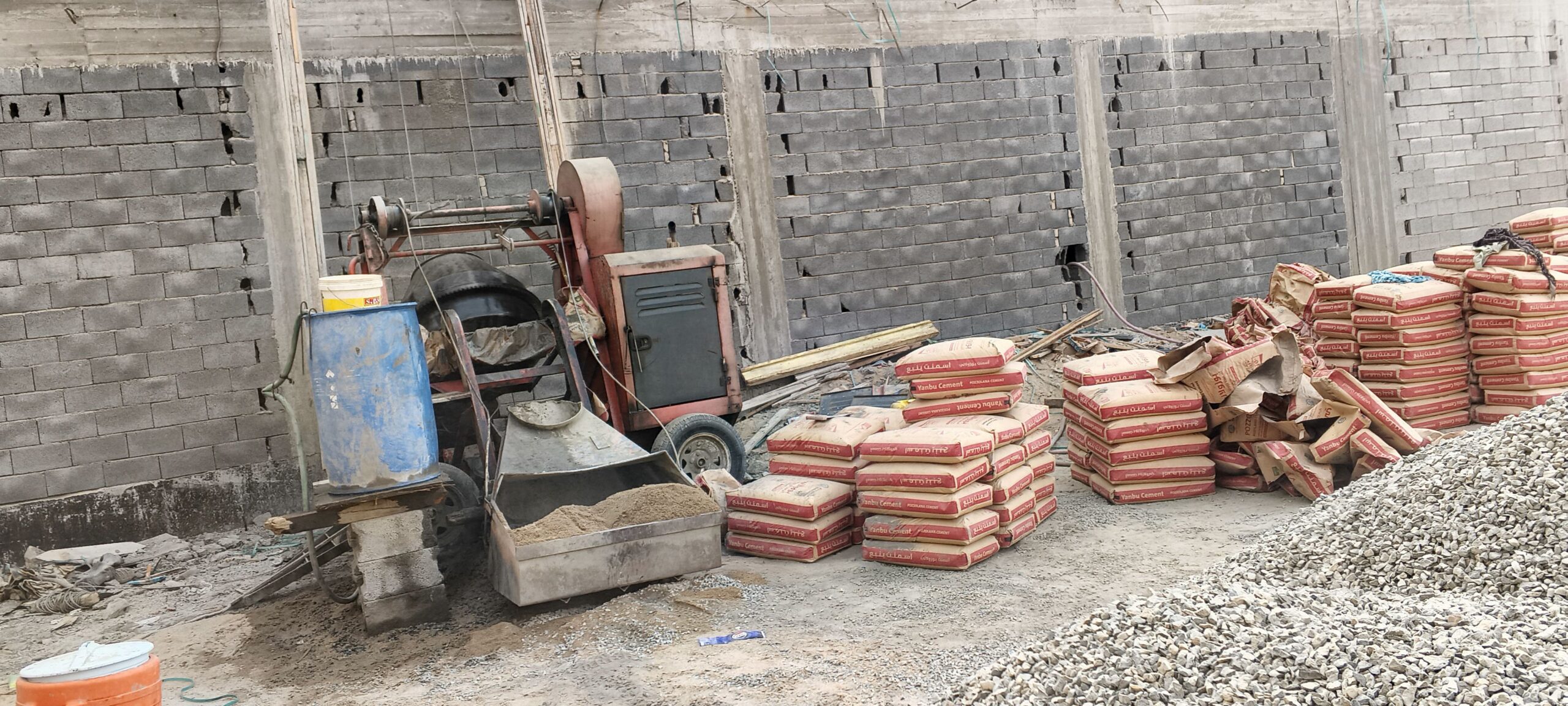 اسمنت خلاط يدوي ايجار يوميا 0597473618