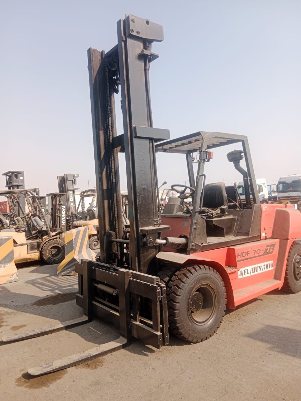 سيزرات لفت مان لفت للايجار روافع بكل احجامها للتيج