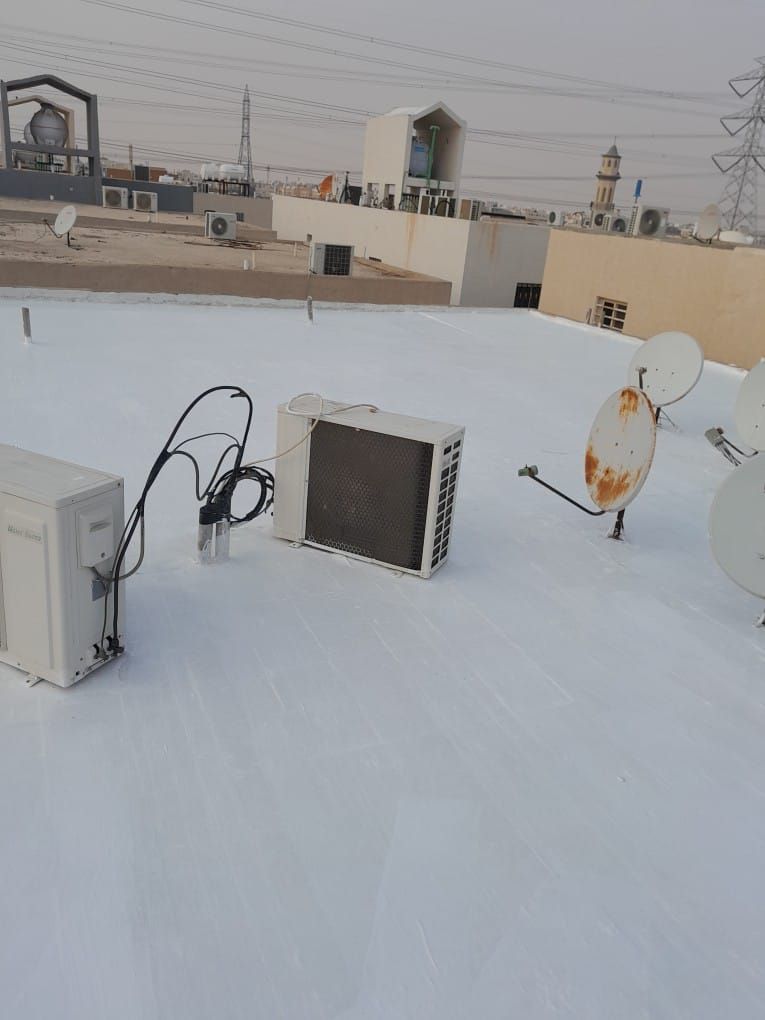 عزل اسطح وعزل خزانات المياه