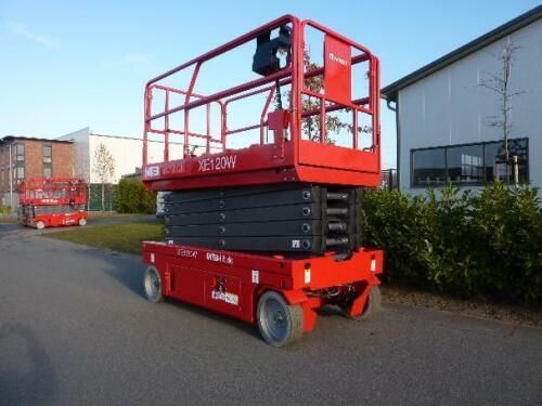 سيزرلفت مانلفت رافعة مقصيه للايجار