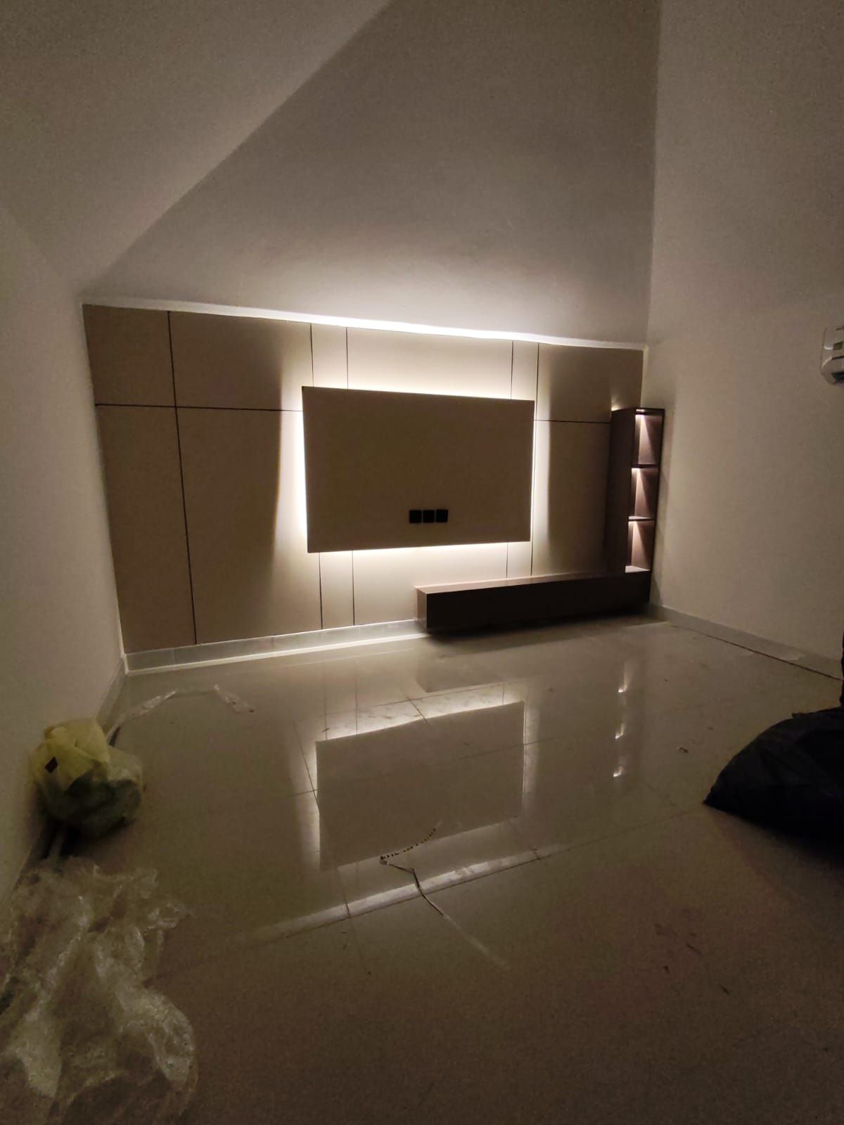 ديكورات بديل خشب بديل الرخام بديل شيبورد أصباغ بار