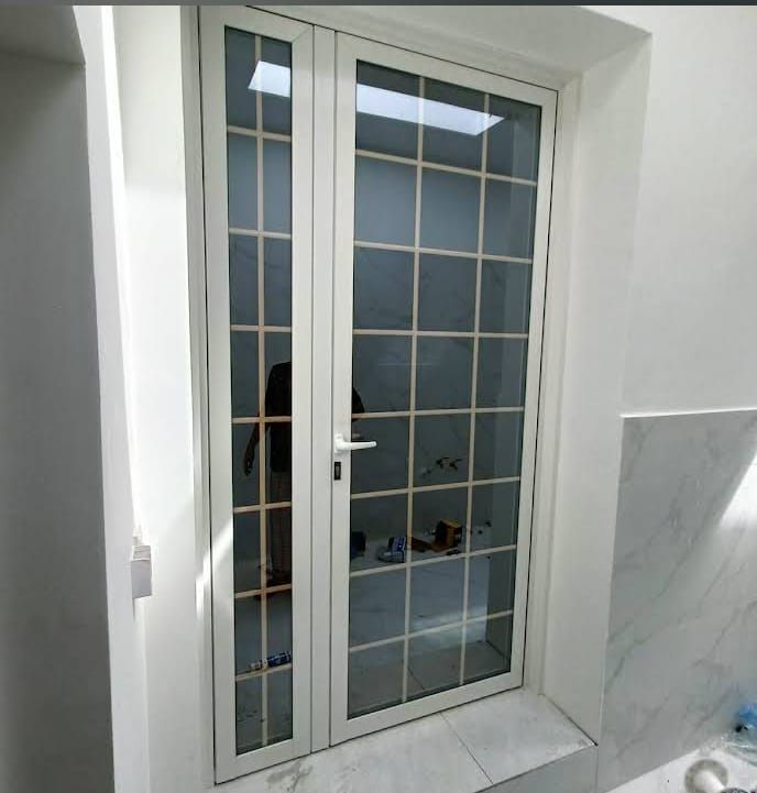 المنيوم ابواب شبابيك مطابخ تفصيل وصيانه