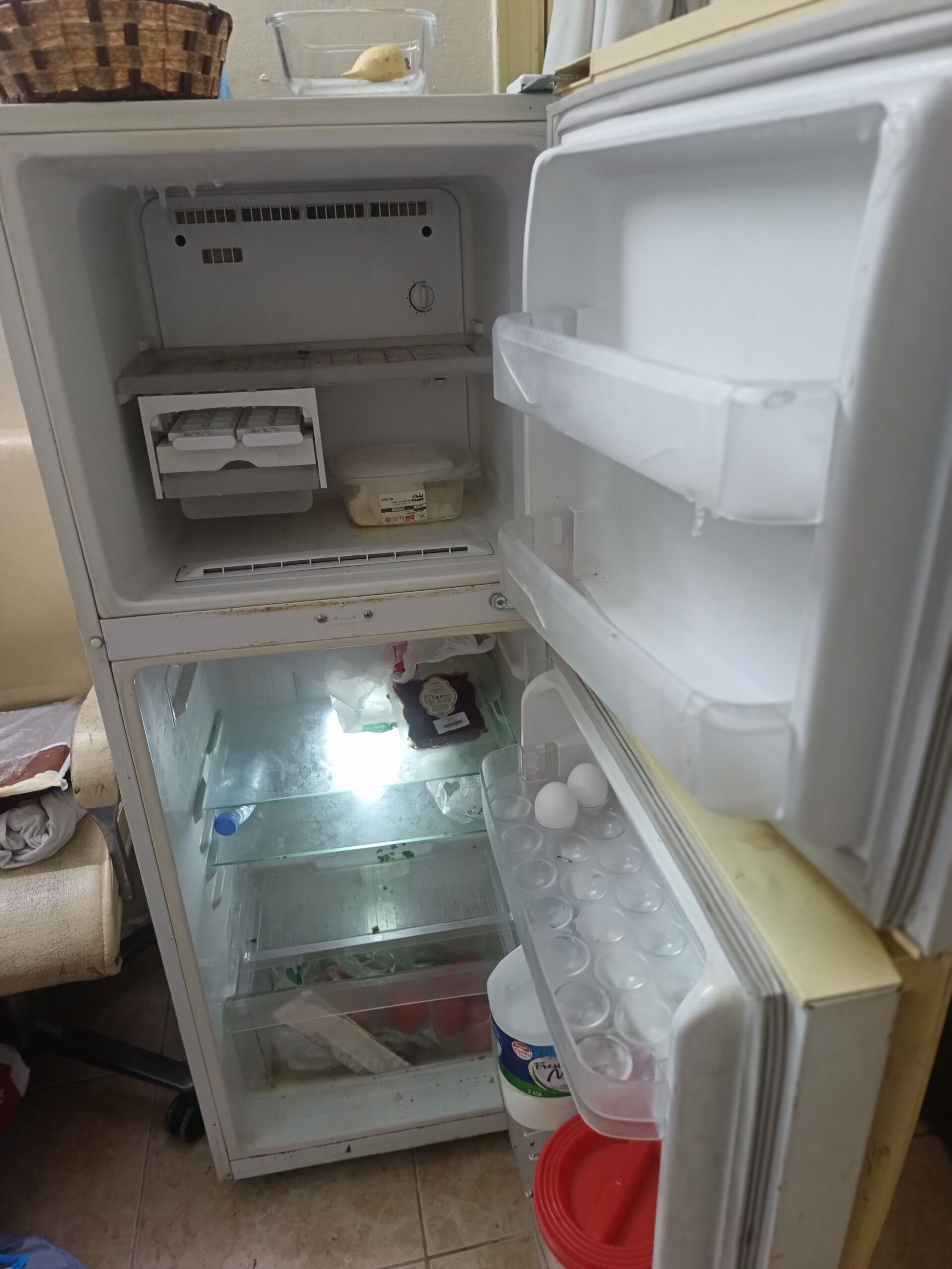 Refrigerator