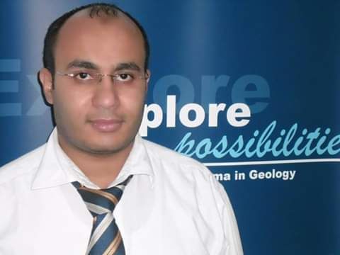 معلم مصري خصوصي