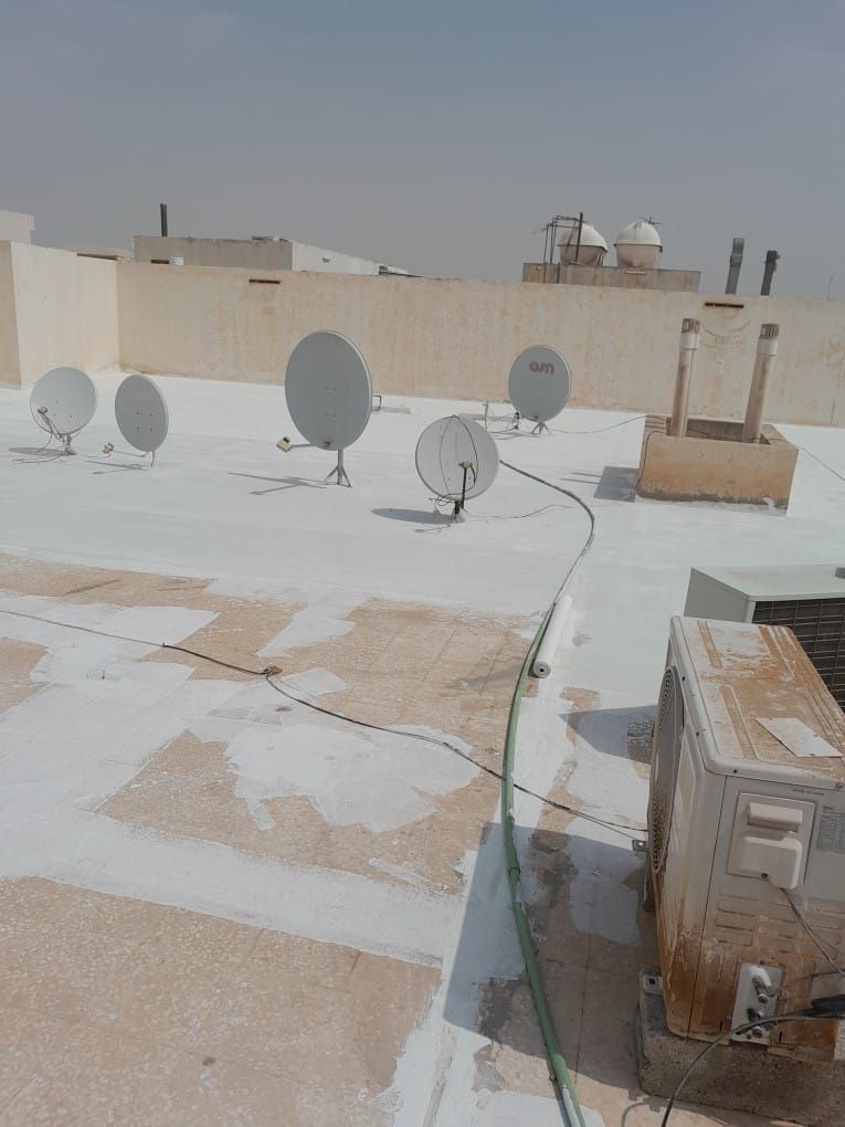 عزل اسطح وعزل خزانات المياه