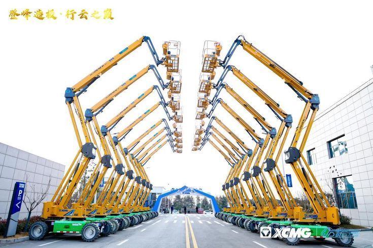 سيزر لفت للايجار-رافعات شوكيه مانلفت رافعة عمال سق