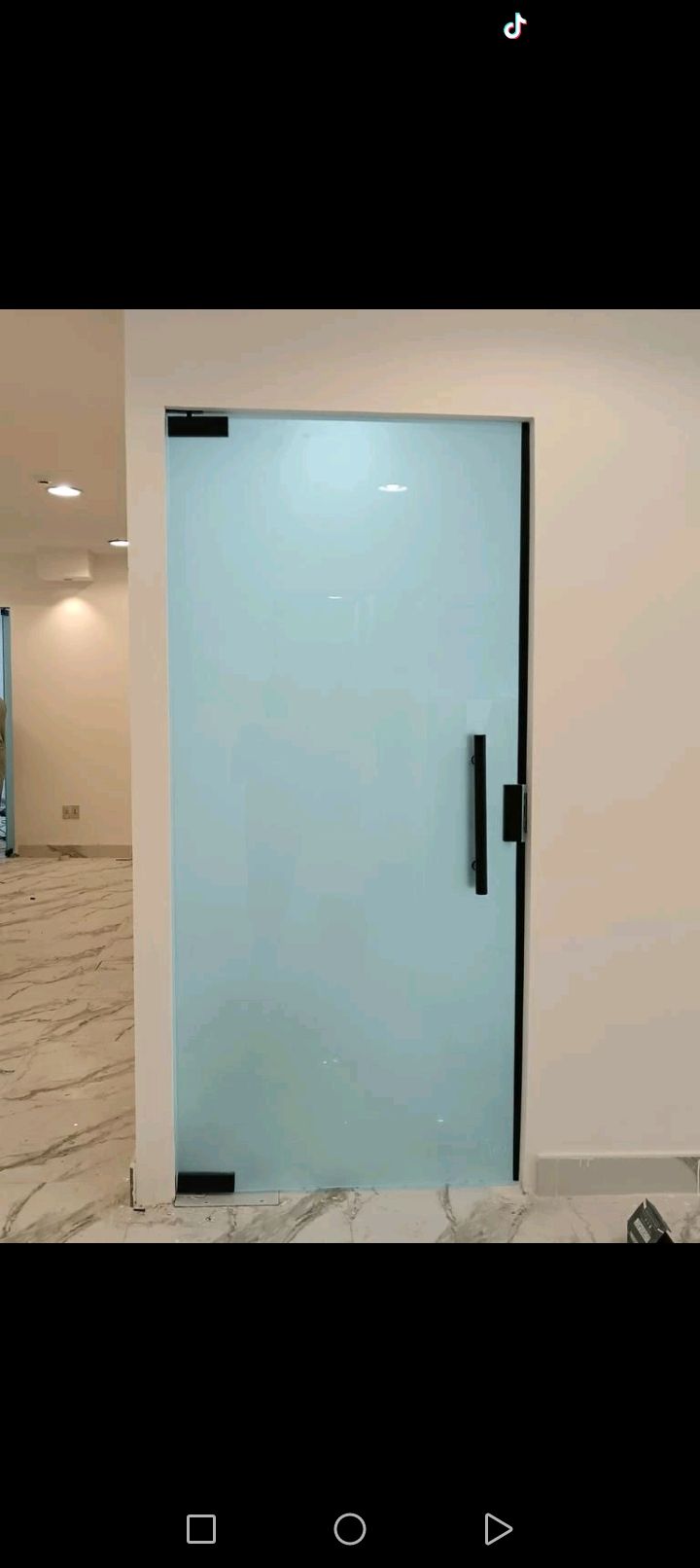 زجاج سكريت الرياض