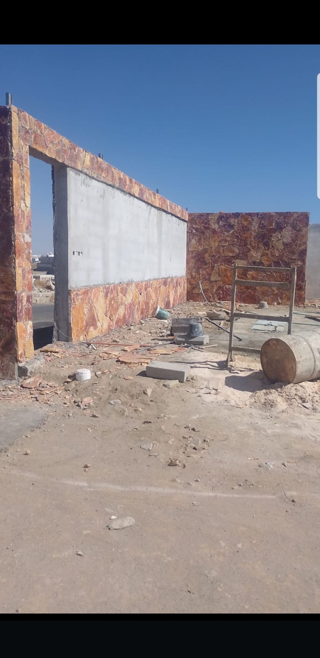 تلبيسات وربراب وبنيان الحجر