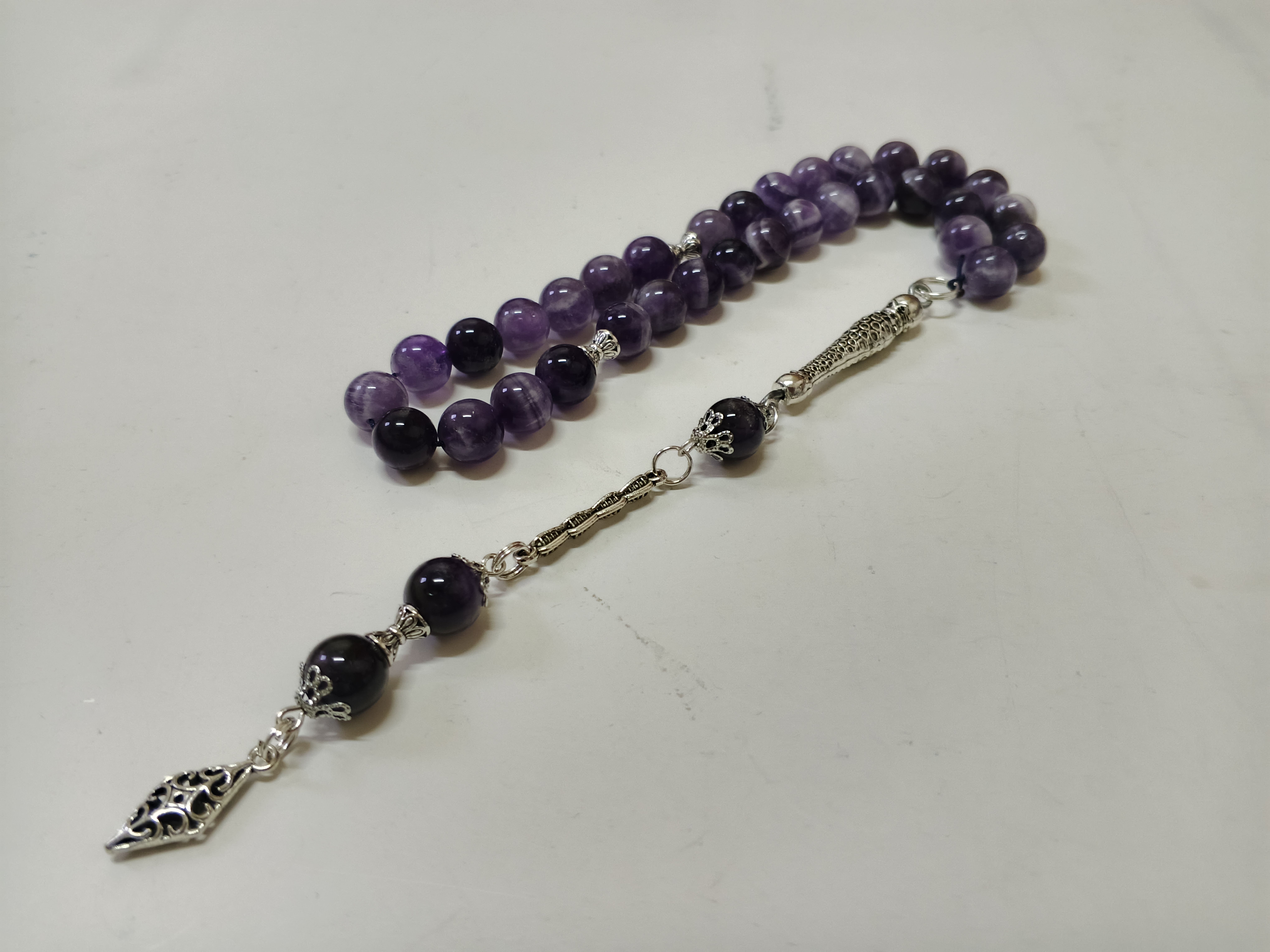 سبحه حجر جمشيت الاصلي