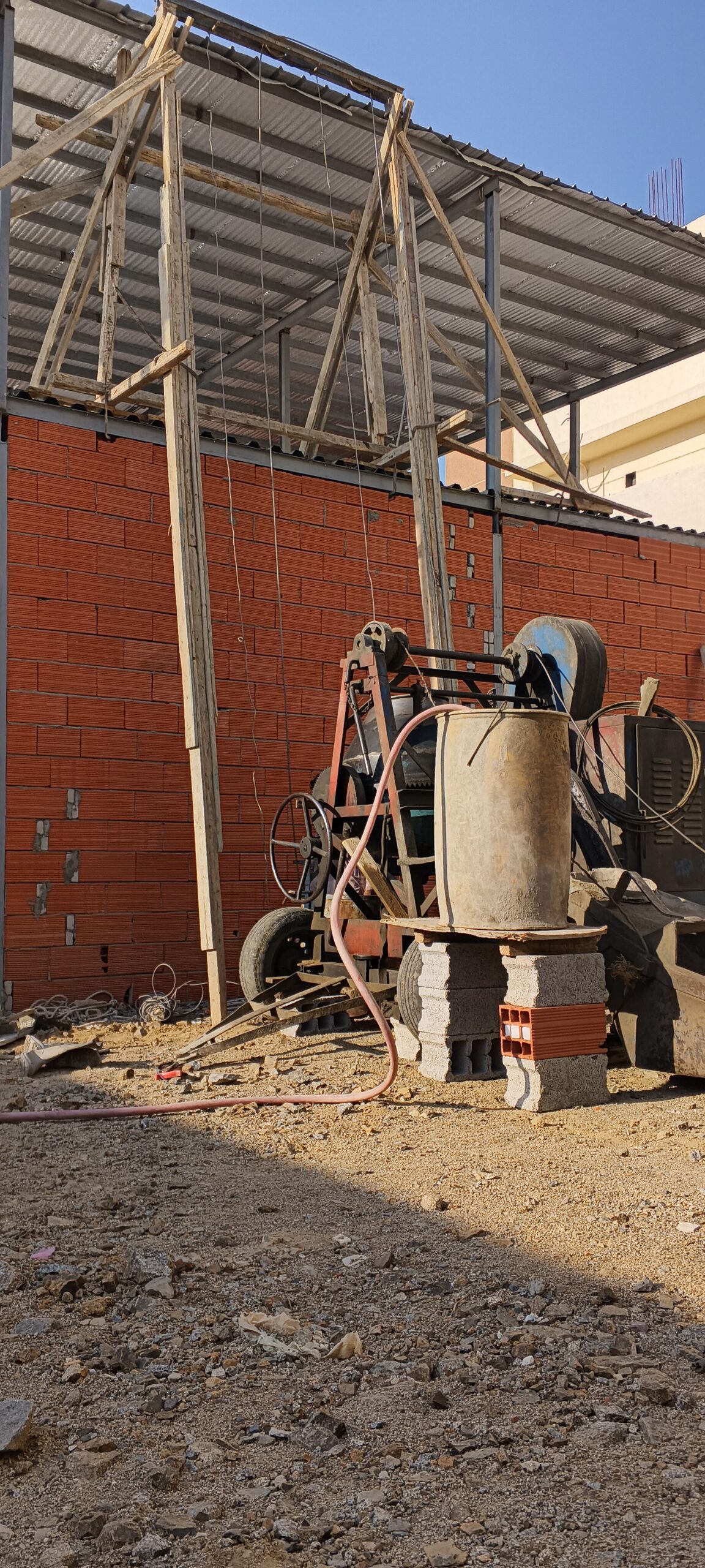 اسمنت خلاط يدوي ايجار يوميا صبا 0597473618