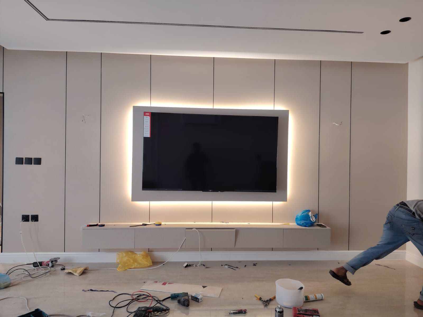 ديكورات بديل خشب بديل الرخام بديل شيبورد أصباغ بار