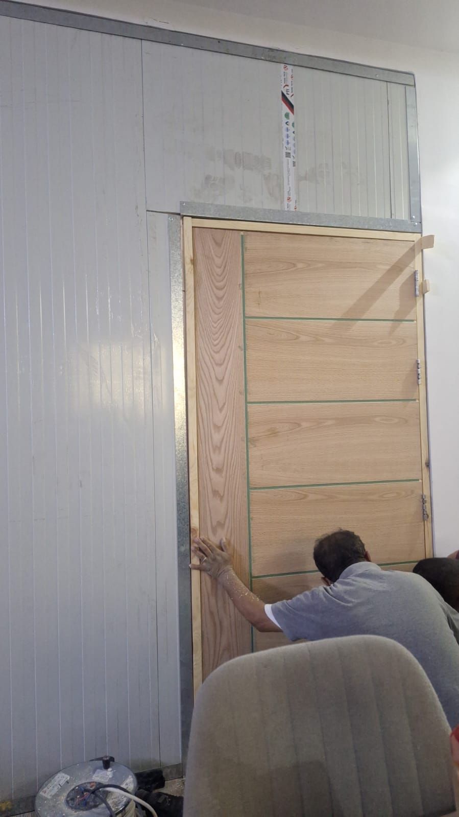 تركيب ساندوتش بنل بأفضل الاسعار بنا ملاحق ترميم مب