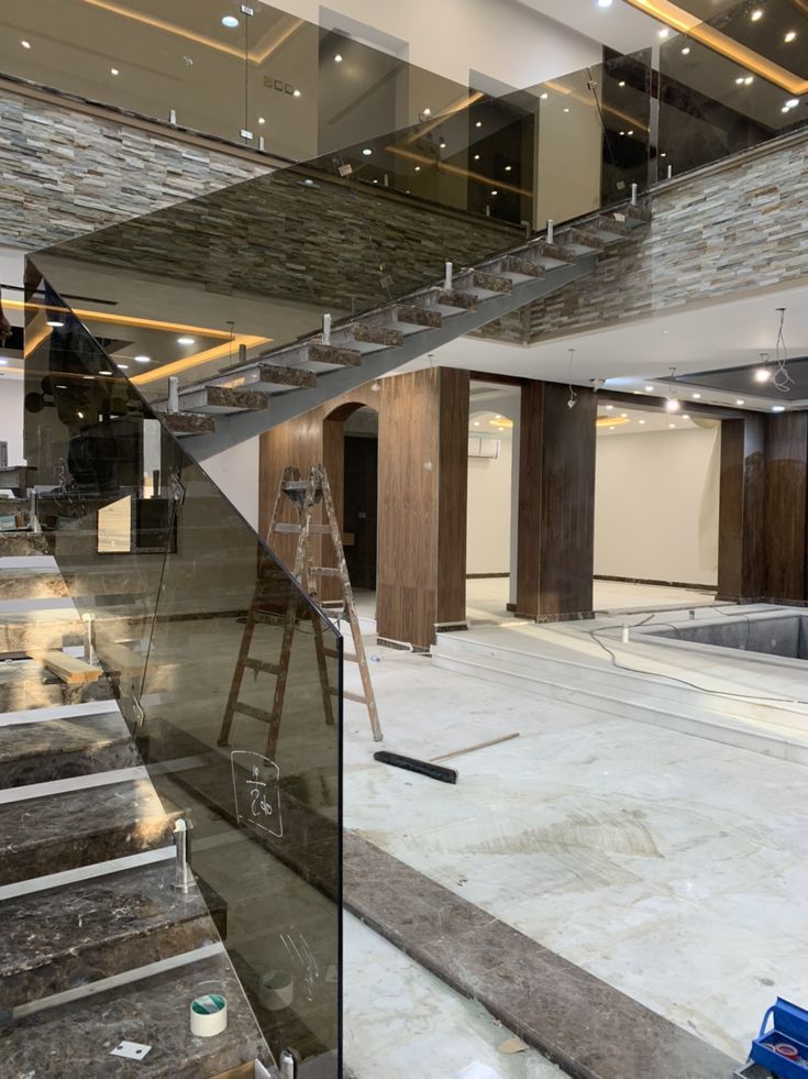 توريد وتركيب زجاج سكريت مكاتب زجاجية شورات مراوش د