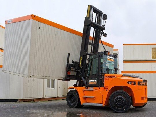 رافعه شوكيه للإيجار فوركلفت