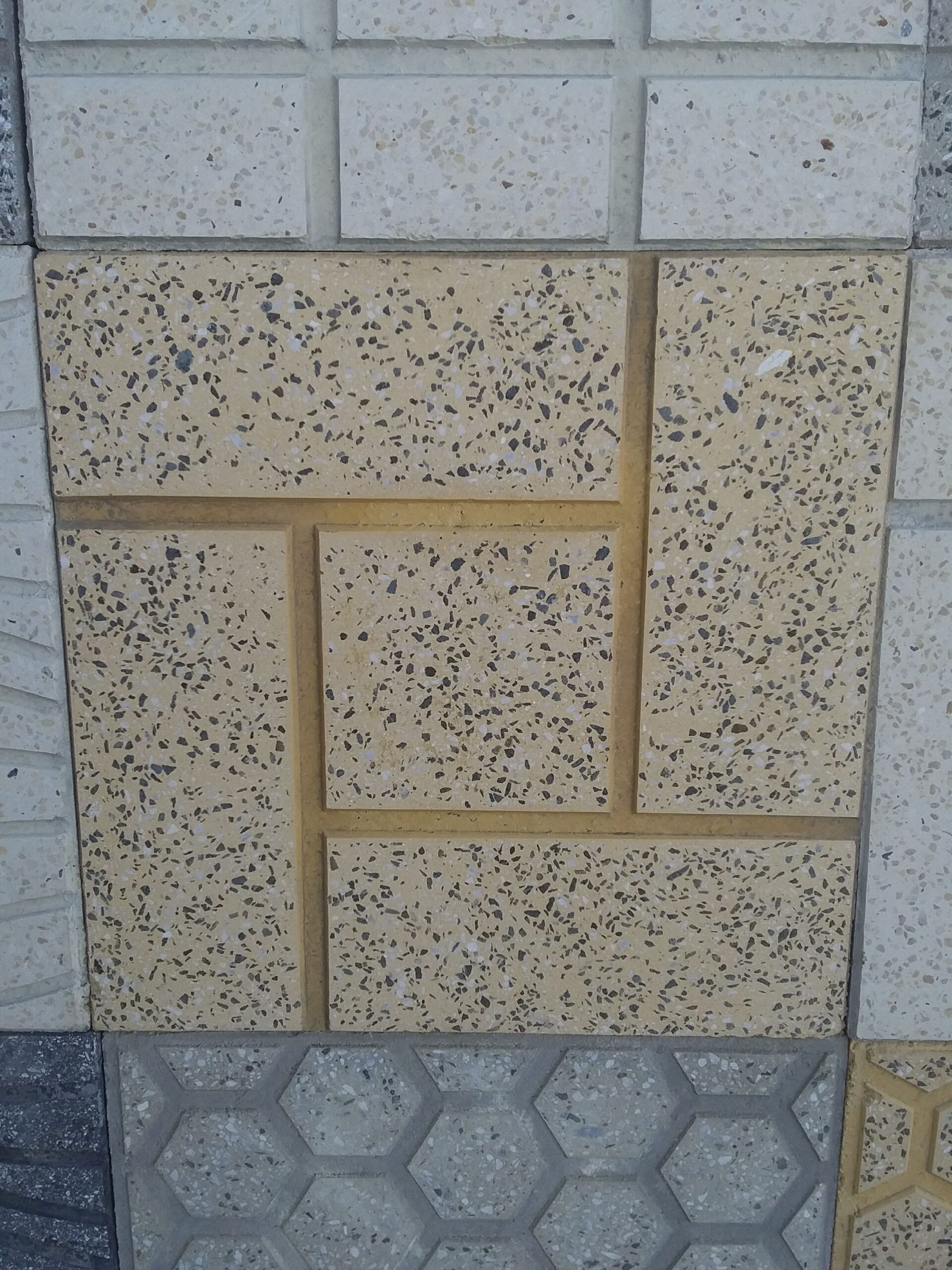 العماره .خميس مشيط